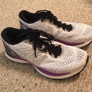 New balance 880 running shoes